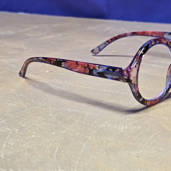 +2.00 Readers Floral Round Glasses - Picture 5 of 5